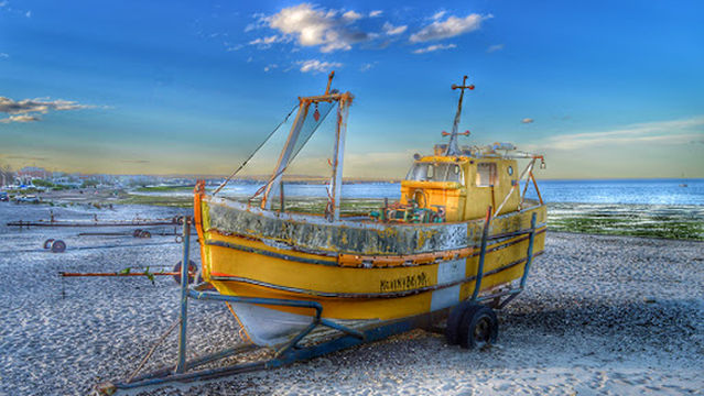Comandante Luis Piedra Buena Pier