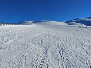 Niğde keten çimen kayak merkezi