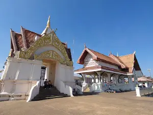 Rueang Aram Ratsada Korn Gate