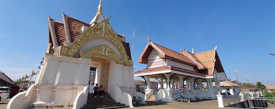 Rueang Aram Ratsada Korn Gate