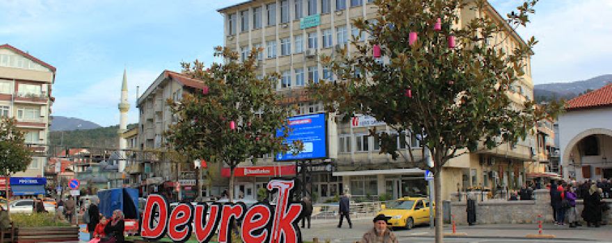 Cumhuriyet Square Park
