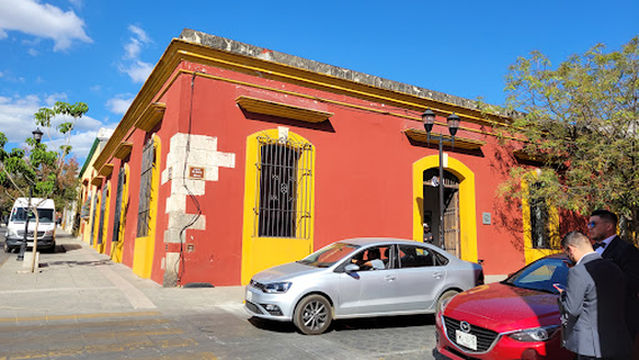 Photographic Center Manuel Alvaro Bravo