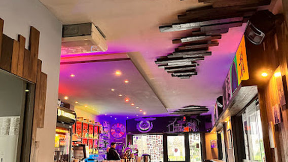 Devil Kiss Rock Club