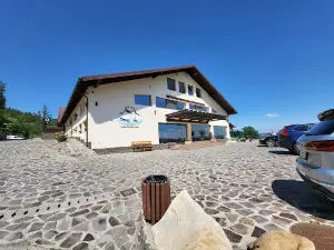 Creanga Tourist Complex