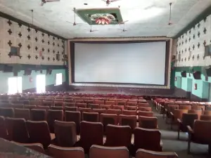 Srinivasa Theatre