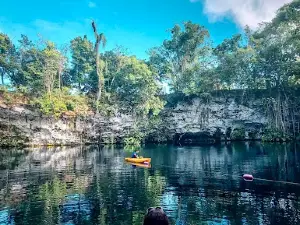 Dudú Lagoon