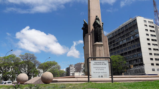 Obelisk to the Constituents of 1830