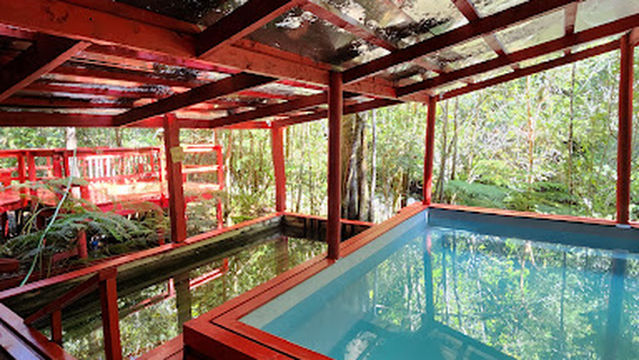 Termas Tinajas Del Caburgua