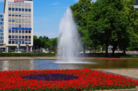 Các khách sạn gần Ernst-Reuter-Platz
