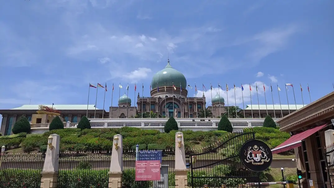 Perdana Putra