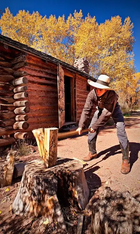 Các khách sạn gần Rock Ledge Ranch Historic Site