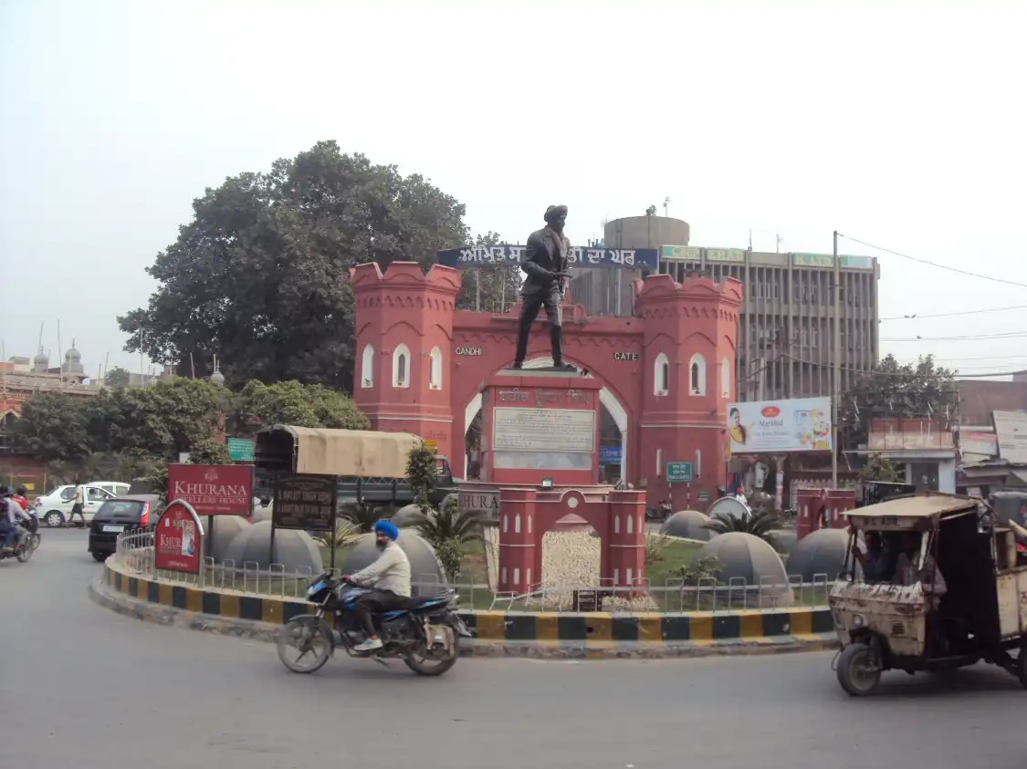 Hotel dekat Gandhi Gate
