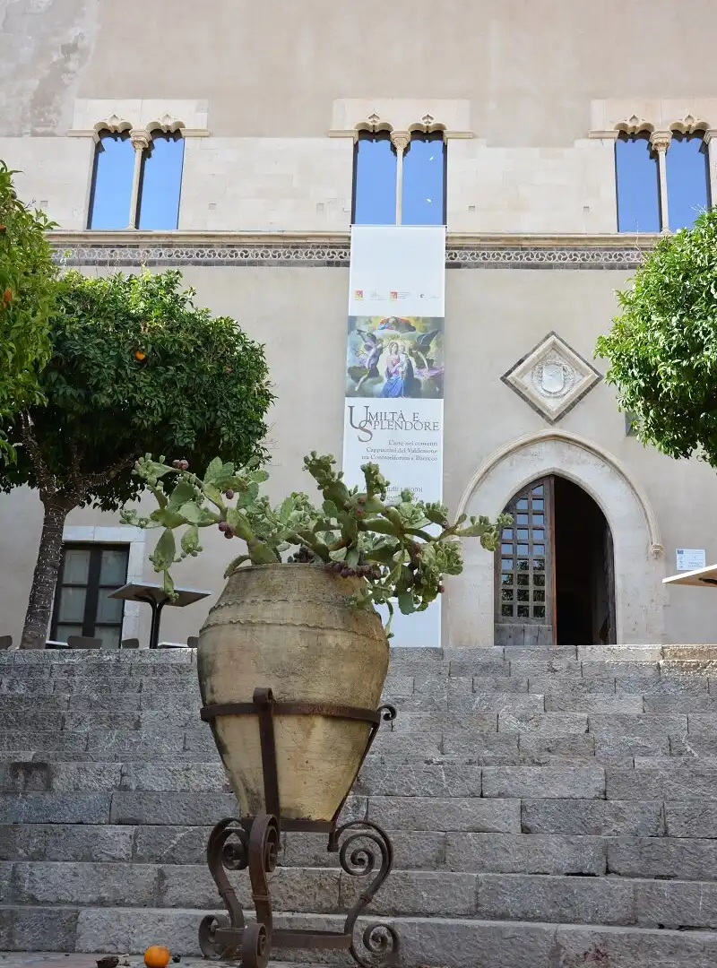 Hotels near Palazzo Ciampoli di Taormina