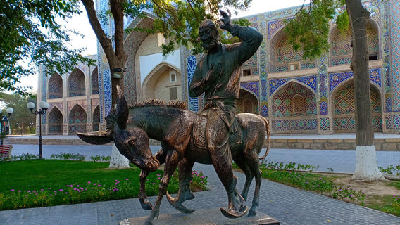 Monument to Hodja Nasreddin