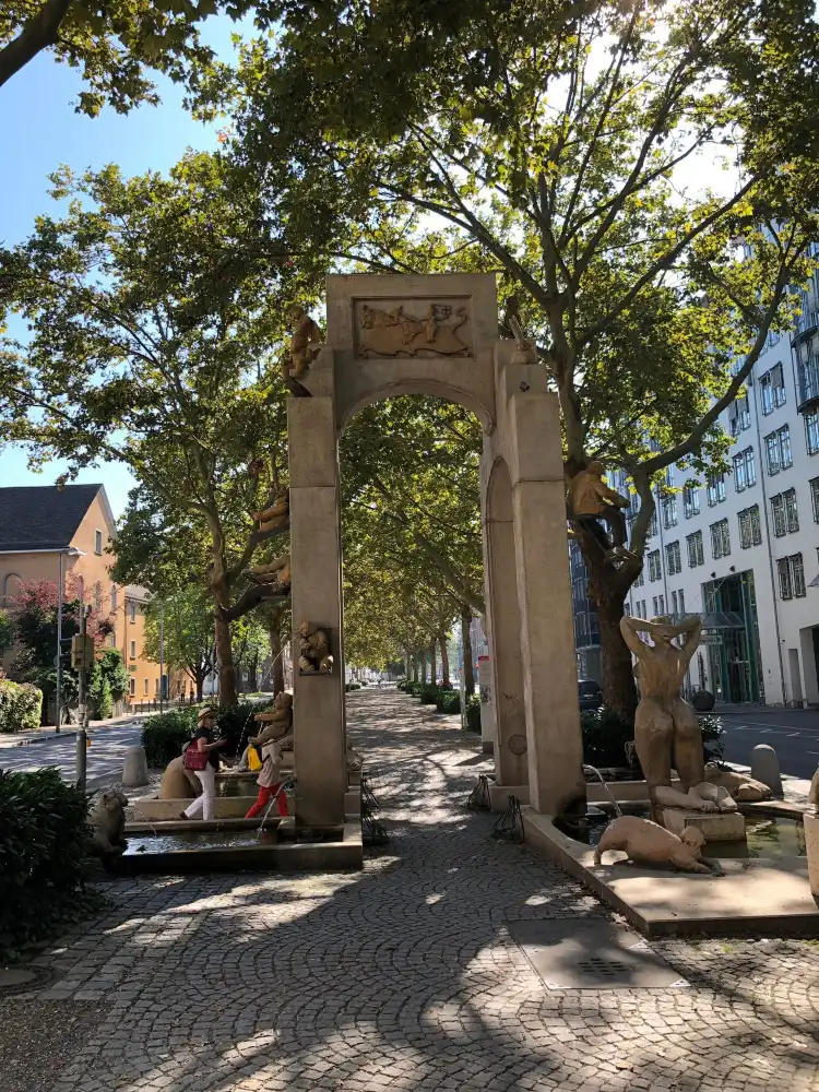 Hotel in zona Triumphbogen