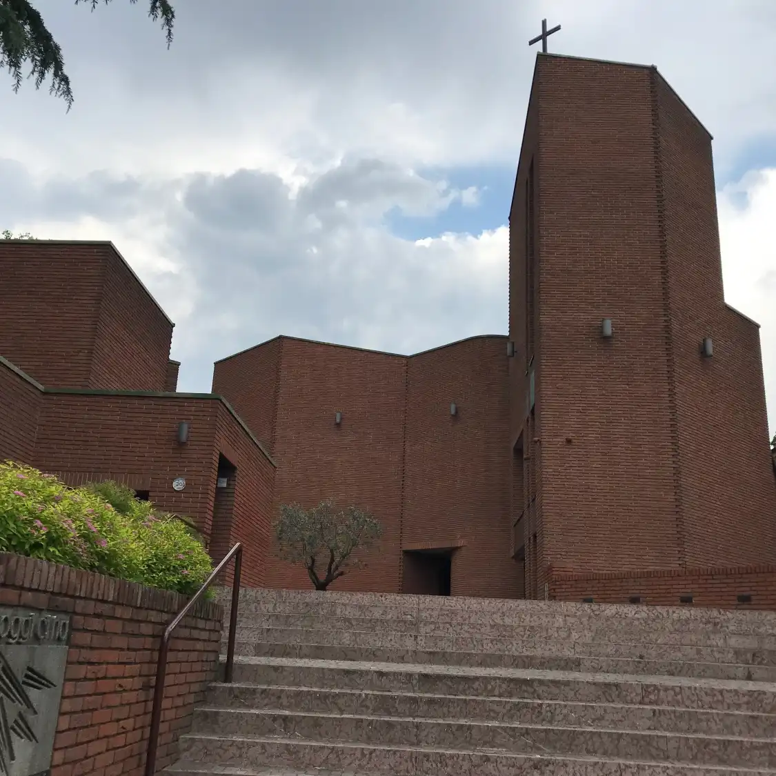 Hotel in zona Chiesa Parrocchiale di San Giuseppe