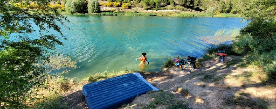 Embalse de Encinas De Esgueva