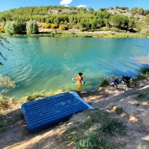 Embalse de Encinas De Esgueva