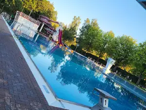 Fritz Hornschuch swimming pool Mainleus