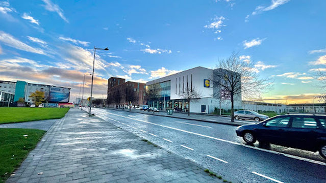 The Rediscovery Centre