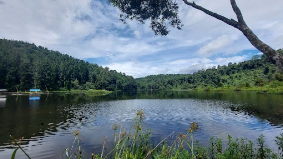 Wisata Situ Gunung