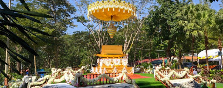 Wat Tham Phru Takian