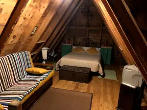 Camping Lagos De Somiedo