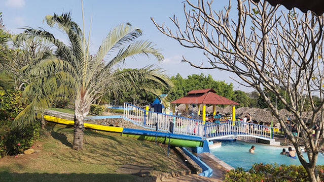 Turicentro Lagunas de Torremolinos