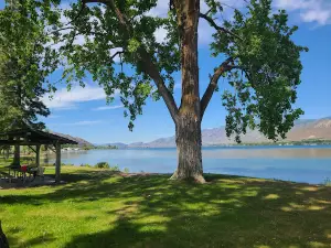 Osoyoos Lake Veteran’s Memorial Park.