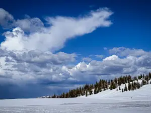 Skyline - Snowkite Launch
