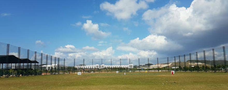 X PARK Golf Driving Range