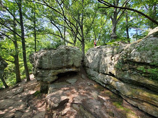 Rainbow Mountain Nature Preserve