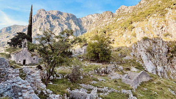 Alternative Way From The Fortress