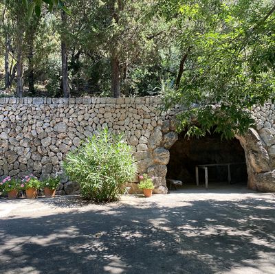 Campanet Caves