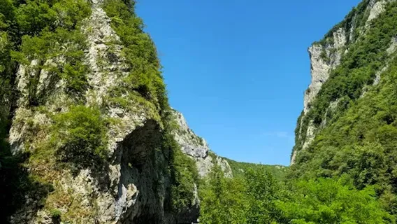 Omladinski kamp Tjentište