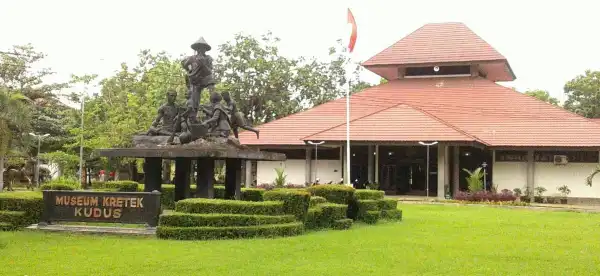 Hotels in Jati