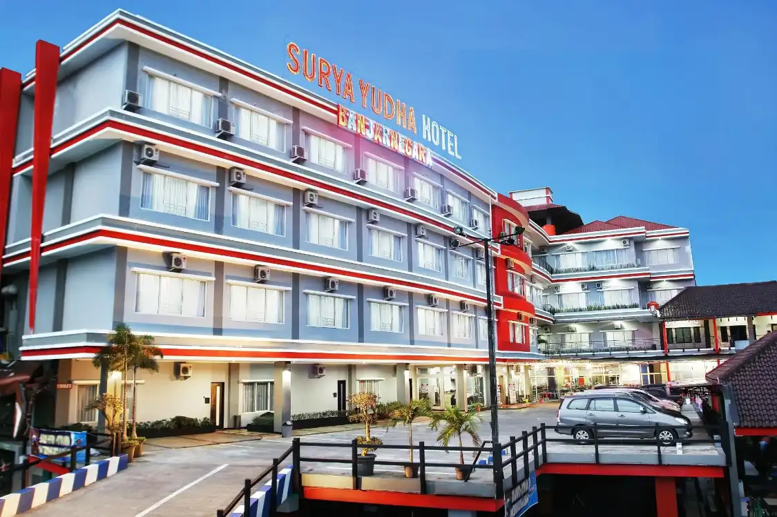 Hotel dekat Surya Yudha Park