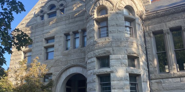 Indiana University Bloomington