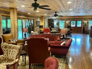 Cavender Creek Vineyards