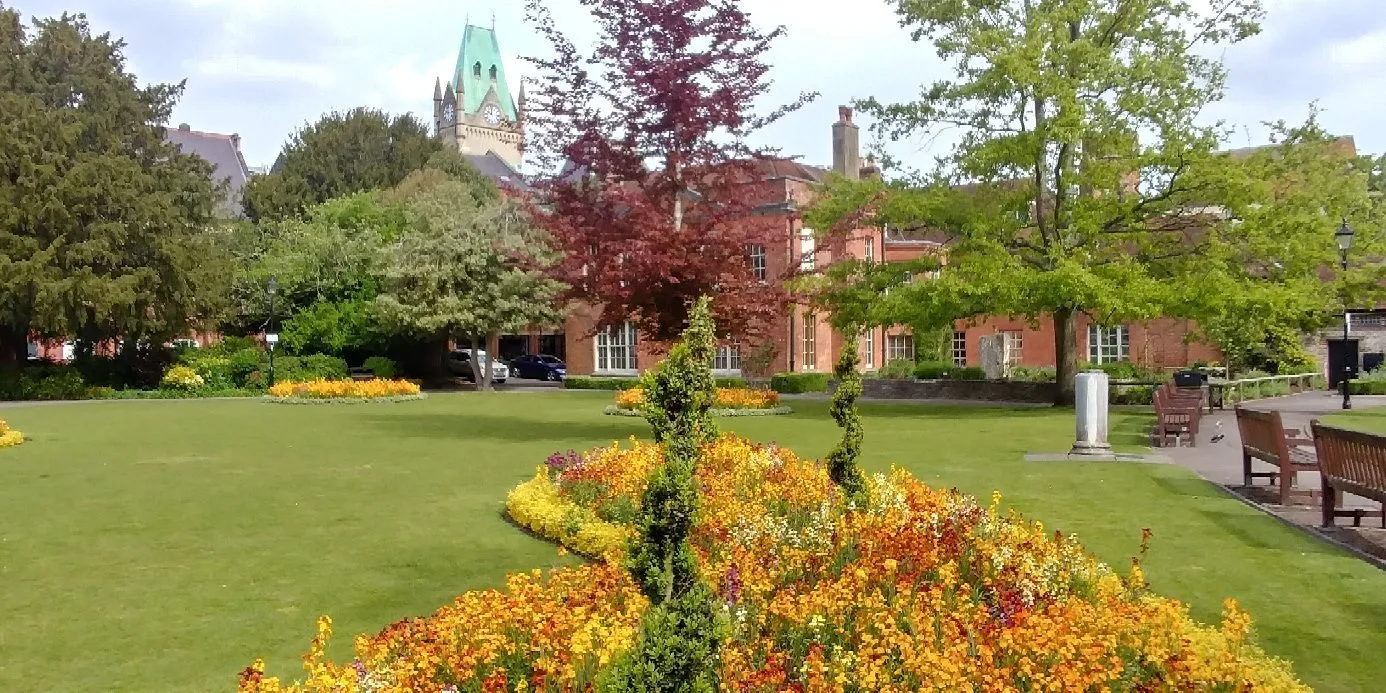 2_Abbey Gardens