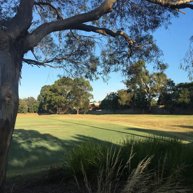 Glen Waverley