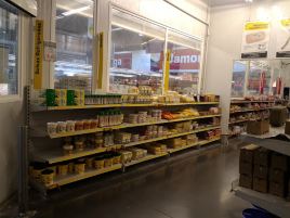 Makro