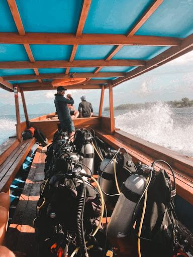Meno Dive Club