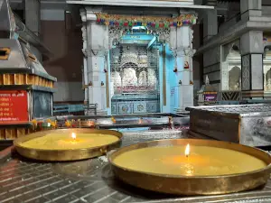Shri 1008 Chintamani Parshwanath Atishaya Kshetra Digambar Jain Mandir