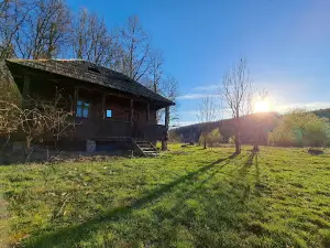 Un Colţ de Rai
