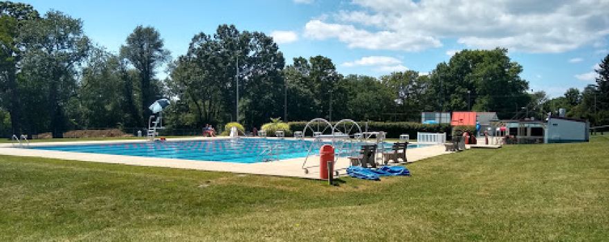 Leola Community Pool and Park