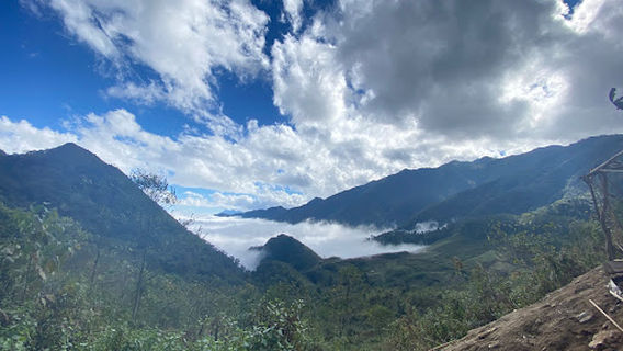 Đỉnh Lùng Cúng