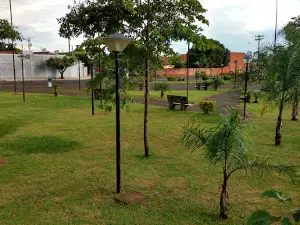 Praça CDHU