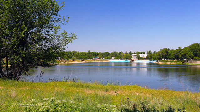 Komsomol'skoye Ozero