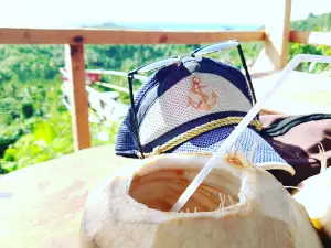 Puncak Gozzale